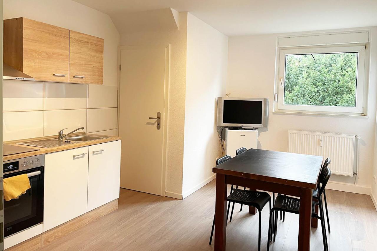 Cozy 2-Room Apartment Brühl Kültér fotó
